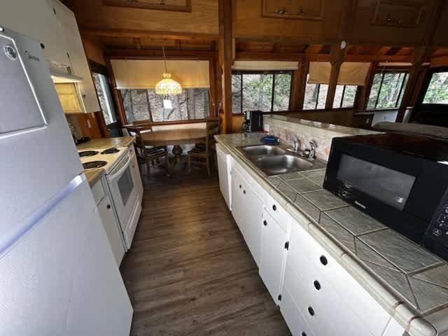 Views Inside Yosemite-Timber Lodge-Sleeps 6 Yosemite West Kültér fotó
